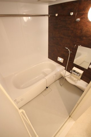 フィカーサ大久保の浴室|※お部屋により仕様が異なる場合があります※