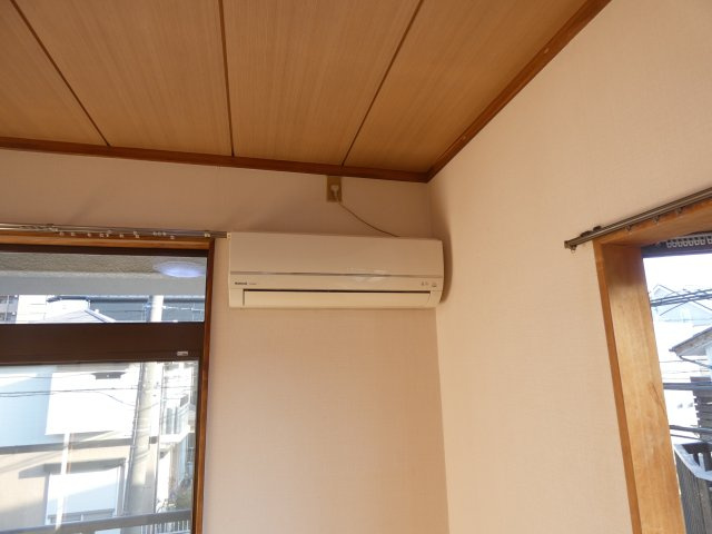 ハイツブライトの設備|洋室にエアコン1基