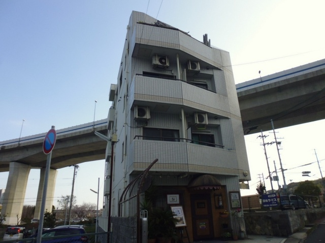 ヒラパレスの外観|ヒラパレス