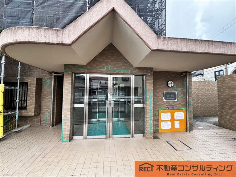 藤和シティホームズ御影のエントランス
