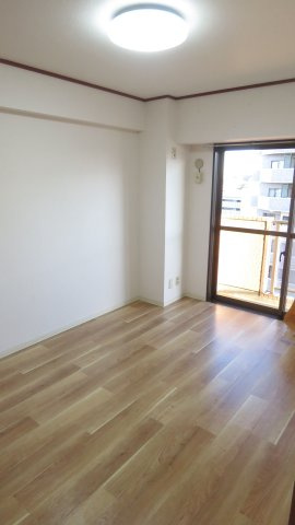 ラフォーレ田無の洋室