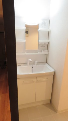 ラフォーレ田無の独立洗面台|洗面化粧台