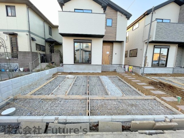 流山市三輪野山1丁目　新築戸建　全2棟　2号棟の駐車場|カースペース並列2台駐車可能