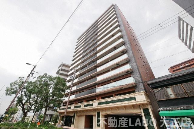 プレジオ阿波座の外観