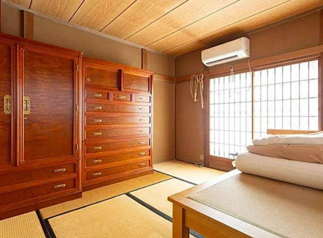 【中古】川越市的場中古住宅の和室|同じく2F ８帖和室です！