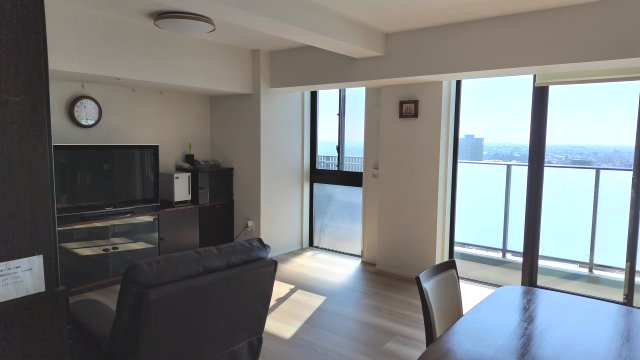 64792　ライオンズ岐阜プレミストタワー35の居間・リビング