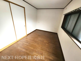 【洋室】 | 伊丹市東有岡３丁目中古戸建 | ２階洋室7.5帖です♪