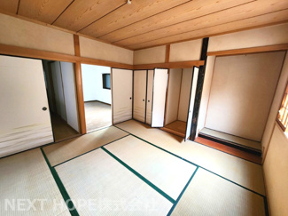 【和室】 | 伊丹市東有岡３丁目中古戸建 | ２階和室８帖です♪床の間もございます♪