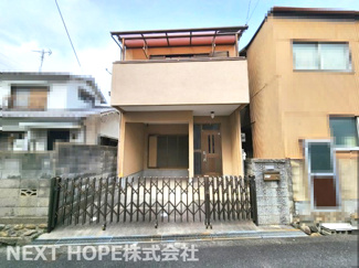 【外観】 | 伊丹市東有岡３丁目中古戸建 | 平成９年１０月建築！南向きで陽当たり良好な戸建住宅です♪車庫付きです！