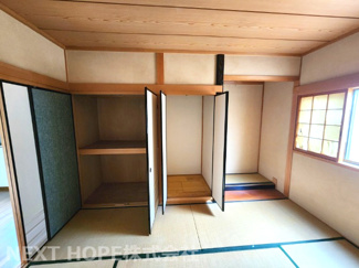 【収納】 | 伊丹市東有岡３丁目中古戸建 | ２階和室８帖の押入れ・床の間・仏間です♪