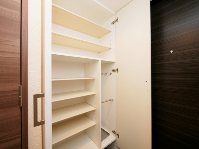 エスリード本町レジデンスの収納