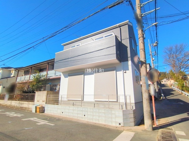 【新築分譲住宅】富士見市鶴馬１期　の前面道路含む現地写真