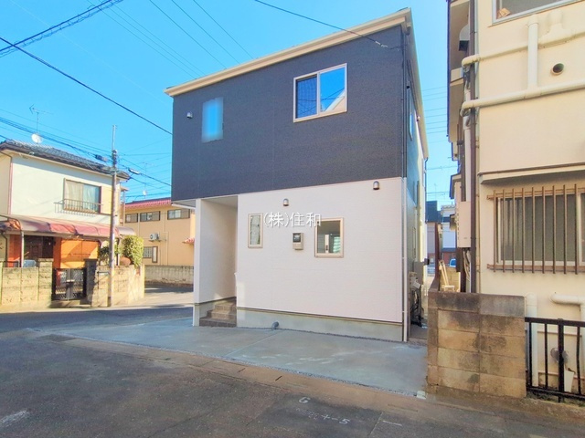 【新築分譲住宅】富士見市鶴馬１期　の外観