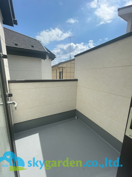 藤沢市本鵠沼6期　新築戸建　全3棟1号棟のバルコニー