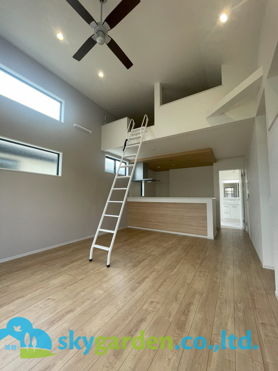 藤沢市本鵠沼6期　新築戸建　全3棟1号棟の居間・リビング