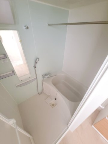 シャ・ノアール新都心の浴室