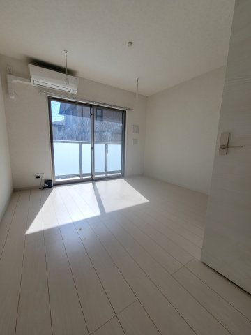 シャ・ノアール新都心の居間・リビング