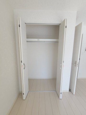 シャ・ノアール新都心の収納