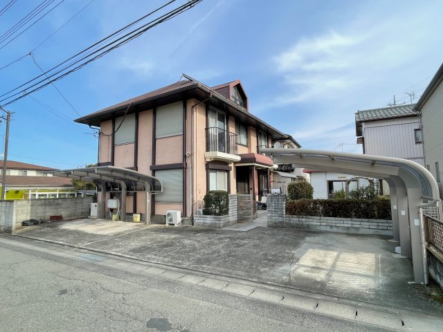 藤岡市中大塚　中古950の外観
