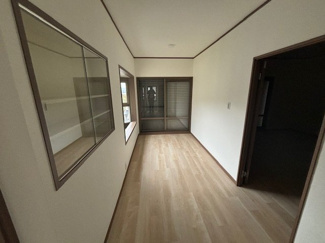 【ランドリースペース】 | 安芸郡熊野町呉地5【リフォーム済・中古戸建】【110坪】 | 2階　サンルーム