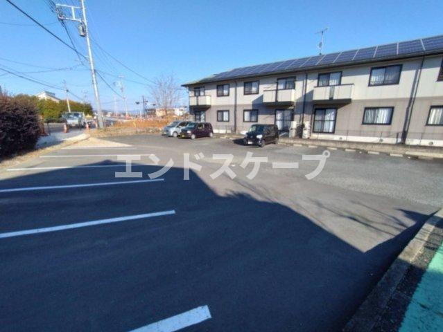 セジュールねごやの駐車場|高崎、前橋のお部屋探しはエンドスケープまで！お客様の理想お聞かせ下さい♪