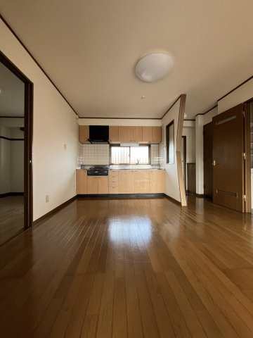 ビアン本間Ⅱの居間・リビング