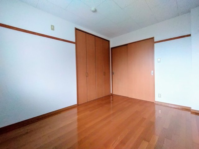 【洋室】 | サンリゾート