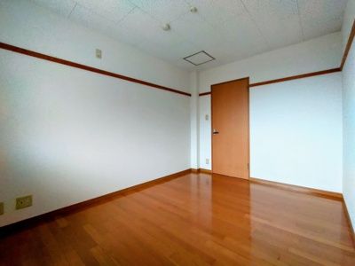 【洋室】 | サンリゾート