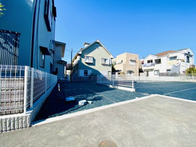 【周辺】 | ☆茅ヶ崎松が丘1丁目1区画☆売主建築条件なし売地☆仲介-手数料-不要-52-17- | 通路部分は約４ｍ幅でこちらもゆとりのある駐車スペースとして活用できますね☆彡