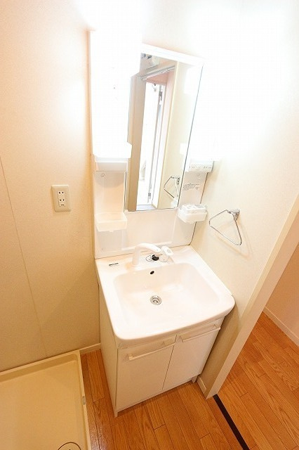 リブェールハイツＡの洗面所