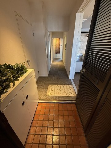 蓬莱マンションのロビー