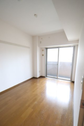 コンフォール湘南の洋室|※他のお部屋の参考写真です。
