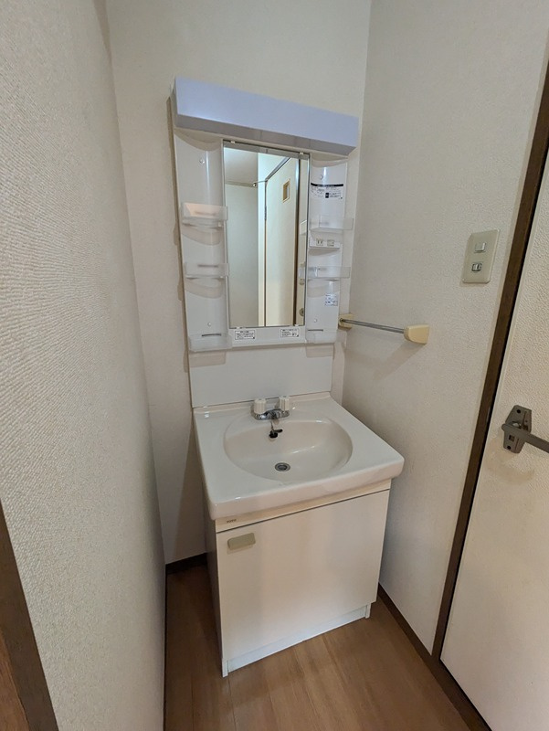 ファミール・キヌタＢの洗面所