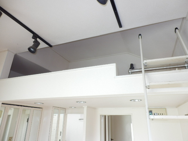 【居間・リビング】 | トライボックスＫ | 便利なロフト付