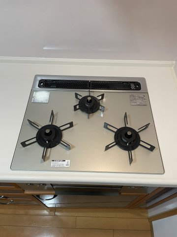 ジェイシティ持田のキッチン|3口コンロです。