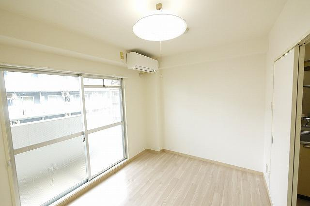 白樺ハイツ大宮Ⅲの洋室
