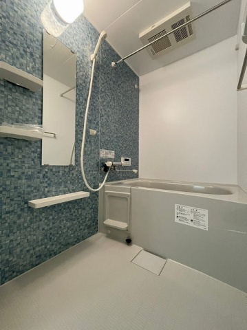 セブンプロート江波本町Ⅰ（南側）の浴室|落ち着いた空間のお風呂です