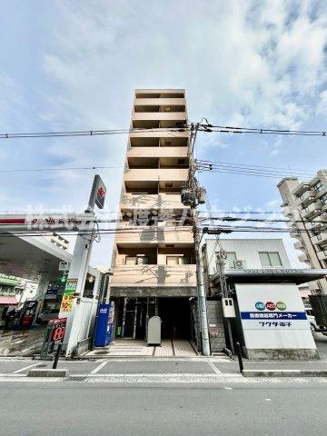 アヴァンセクール江坂の外観