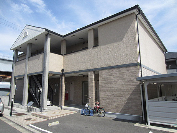 クローリスメゾンⅡ番館の駐車場|駐車場完備です