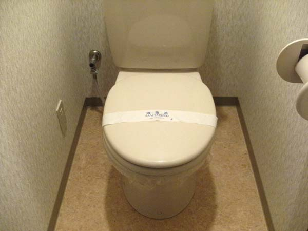 クローリスメゾンⅡ番館のトイレ|清潔感のあるトイレです