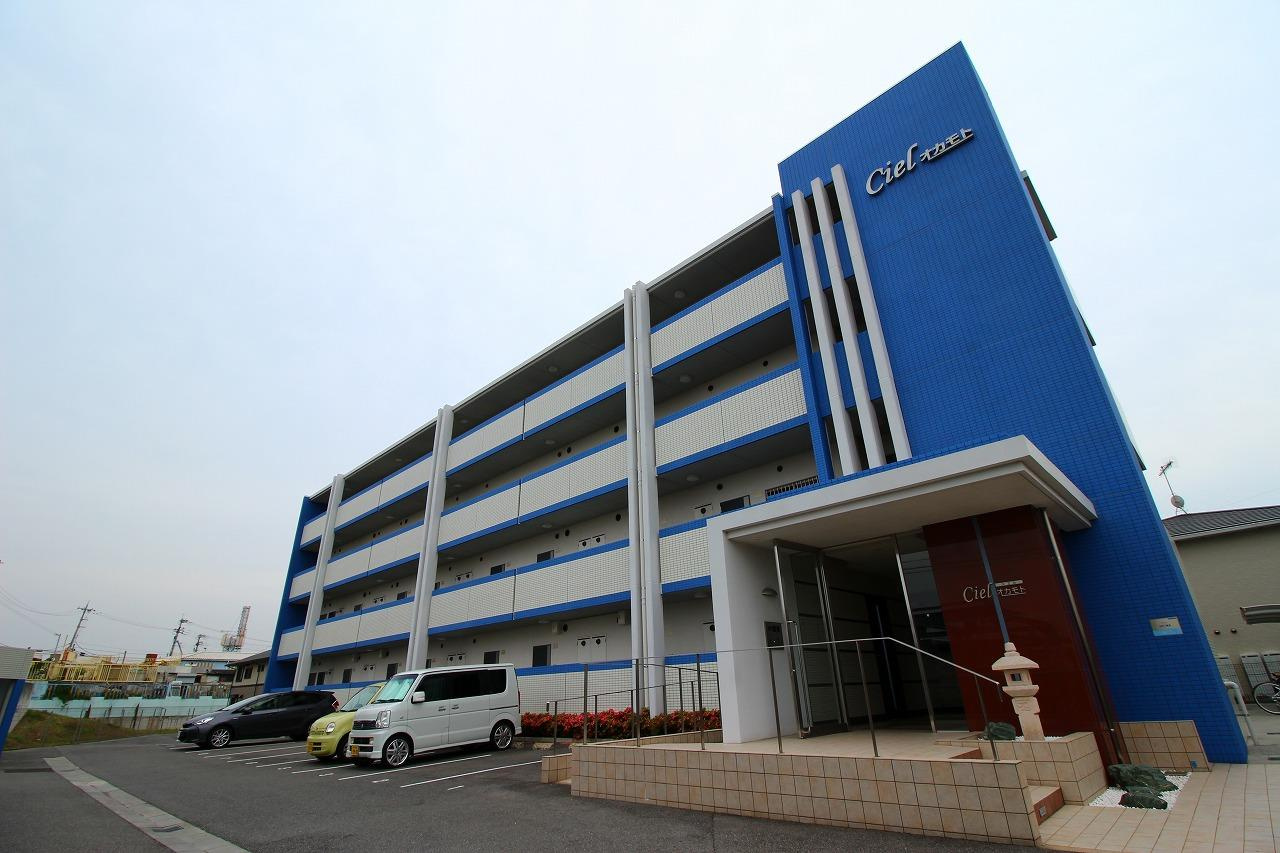 シエルオカモトの外観