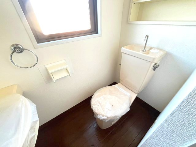 ライオンズマンション神戸元町のトイレ|シンプルで使いやすいトイレです
