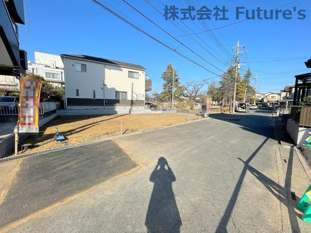 流山市加4丁目　新築戸建　全2棟　1号棟の前面道路含む現地写真|前面道路含む現地写真です。