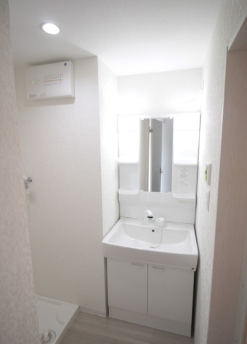 菅原1丁目ハイツの洗面所