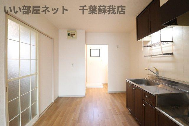 ラークヒルズ　Ａの居間・リビング|おしゃれな居間です