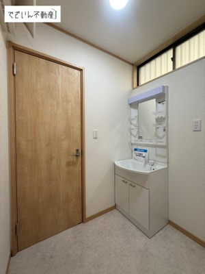 【独立洗面台】 | 熊谷市柿沼　中古住宅   | 現地(2026年2月撮影)