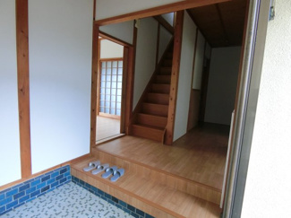 【玄関】 | 坊島5丁目貸家　11-8