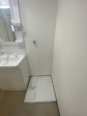 【洗面所】 | ドミール下石田 | コンパクトで使いやすい洗面所