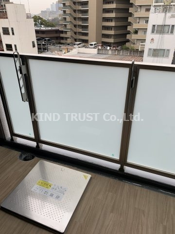 BPRレジデンス天満橋のバルコニー|お洗濯にも便利なバルコニー付き