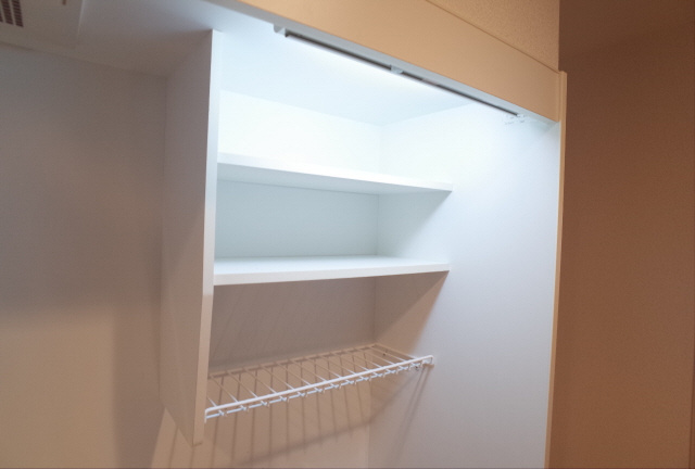 ライジングコート深江本町フラワーパークの内装